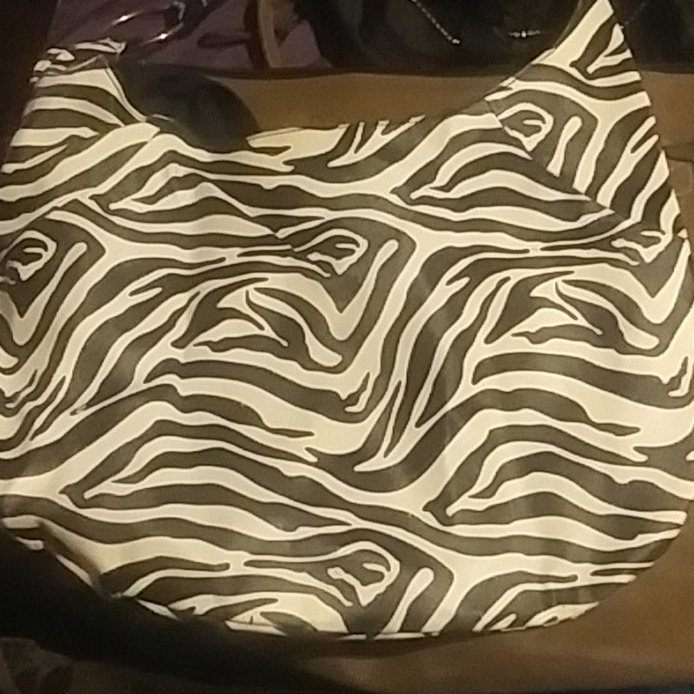 Zebra purse